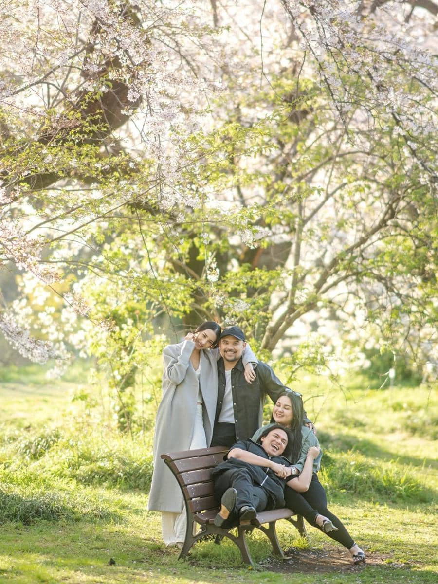 Photoshoot Anya Geraldine di Jepang