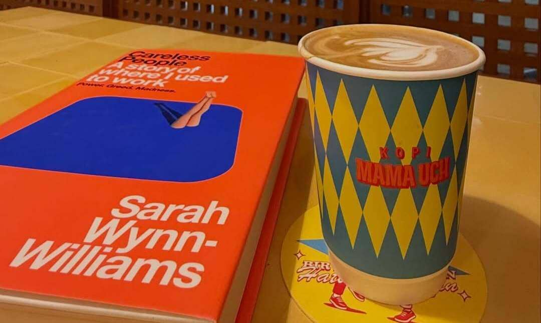 potret minuman kopi di Soto Mie Mama Uch