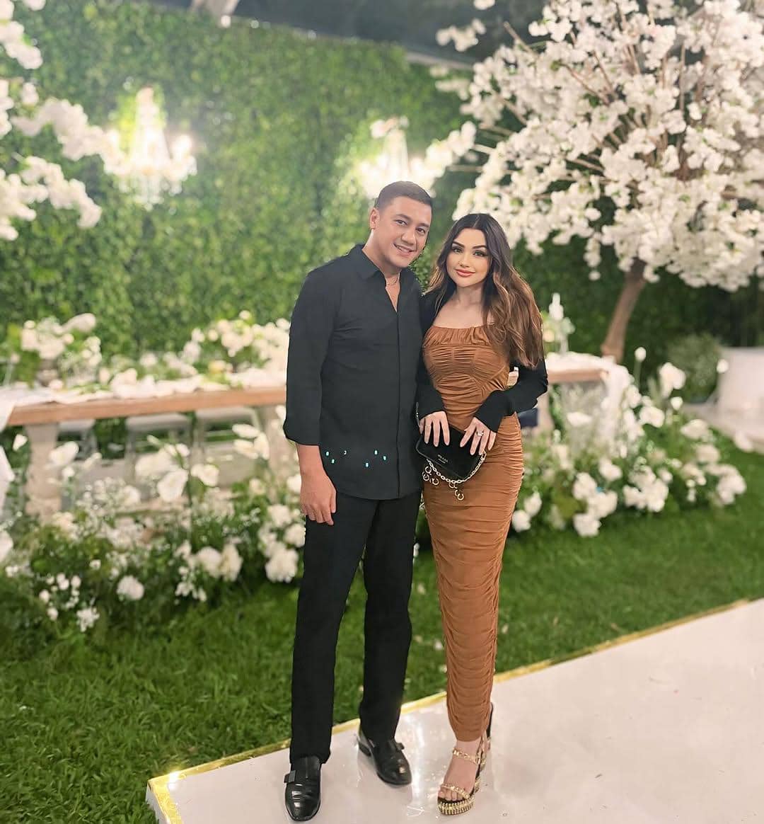 ootd couple Teuku Rafly Pasya dan Nourah Sheivirah