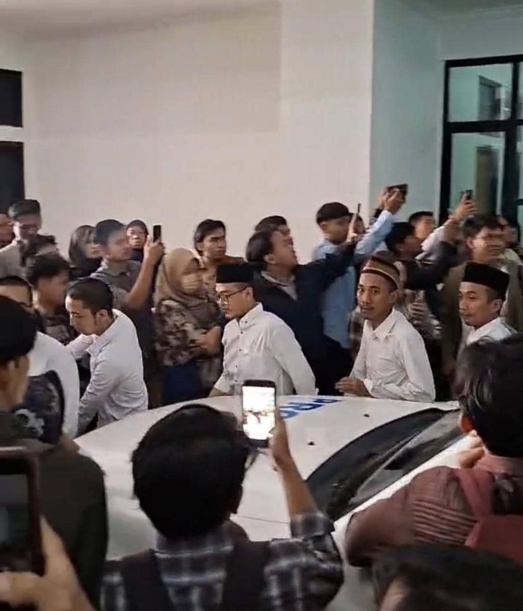 12 Mahasiswa di Serang Didakwa Bakar dan Rusak Pos Polisi Saat Demo 