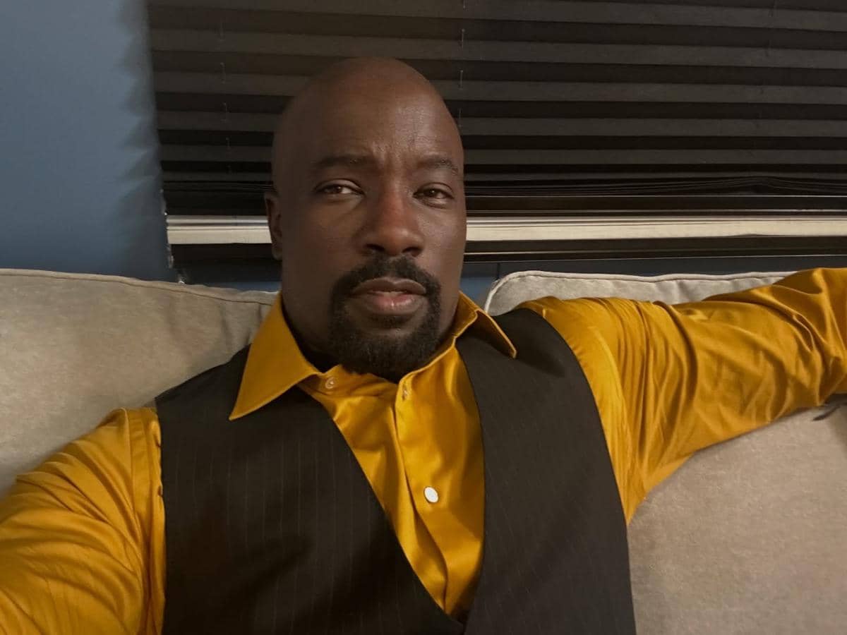 Mike Colter di set syuting Daredevil: Born Again Season 3