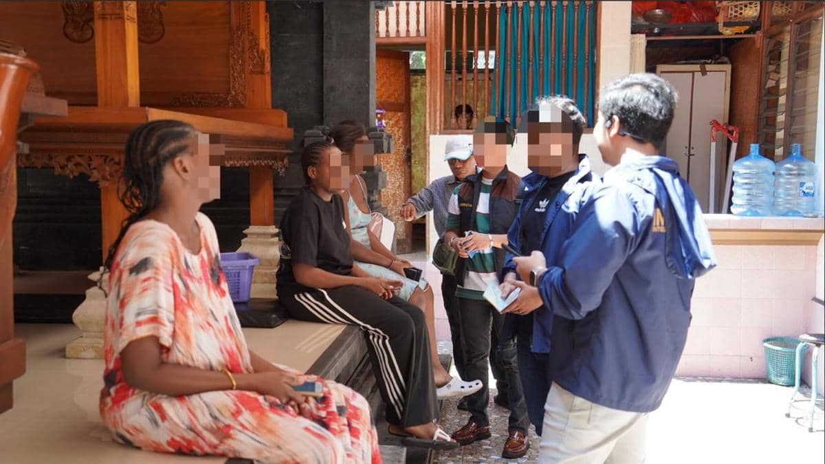 10 WNA di Bali Diamankan Atas Pelanggaran Dokumen Hingga Prostitusi