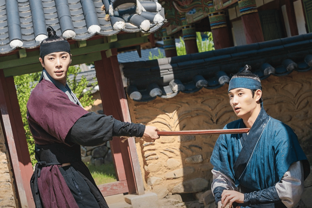 Choo Young Woo dan Kim Jae Won di drama The Tale of Lady Ok 
