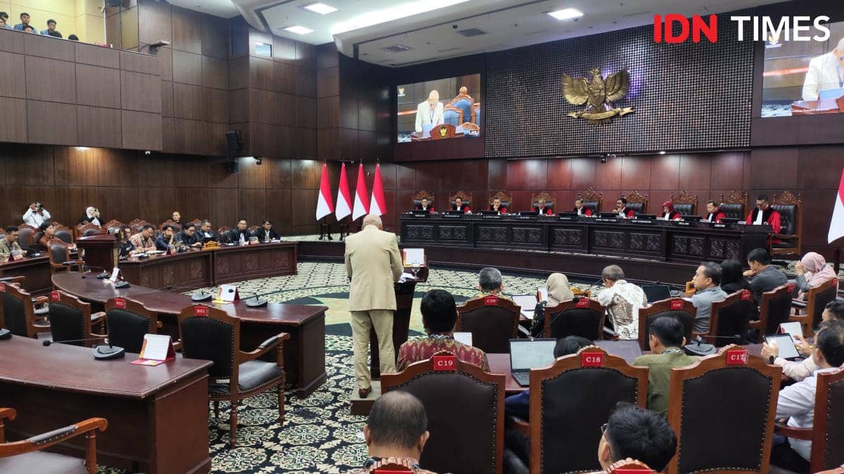 Hadiri Sidang MK, DPR Bantah Program MBG Melanggar Konstitusi