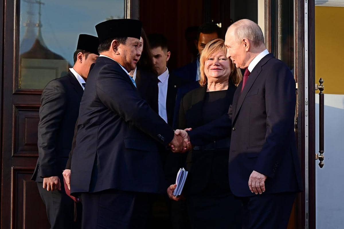 Presiden Rusia, Vladimir Putin, menerima Presiden Prabowo Subianto di Istana Kremlin, Moskow, pada Senin (13/4/2026) (dok. Sekretariat Presiden)