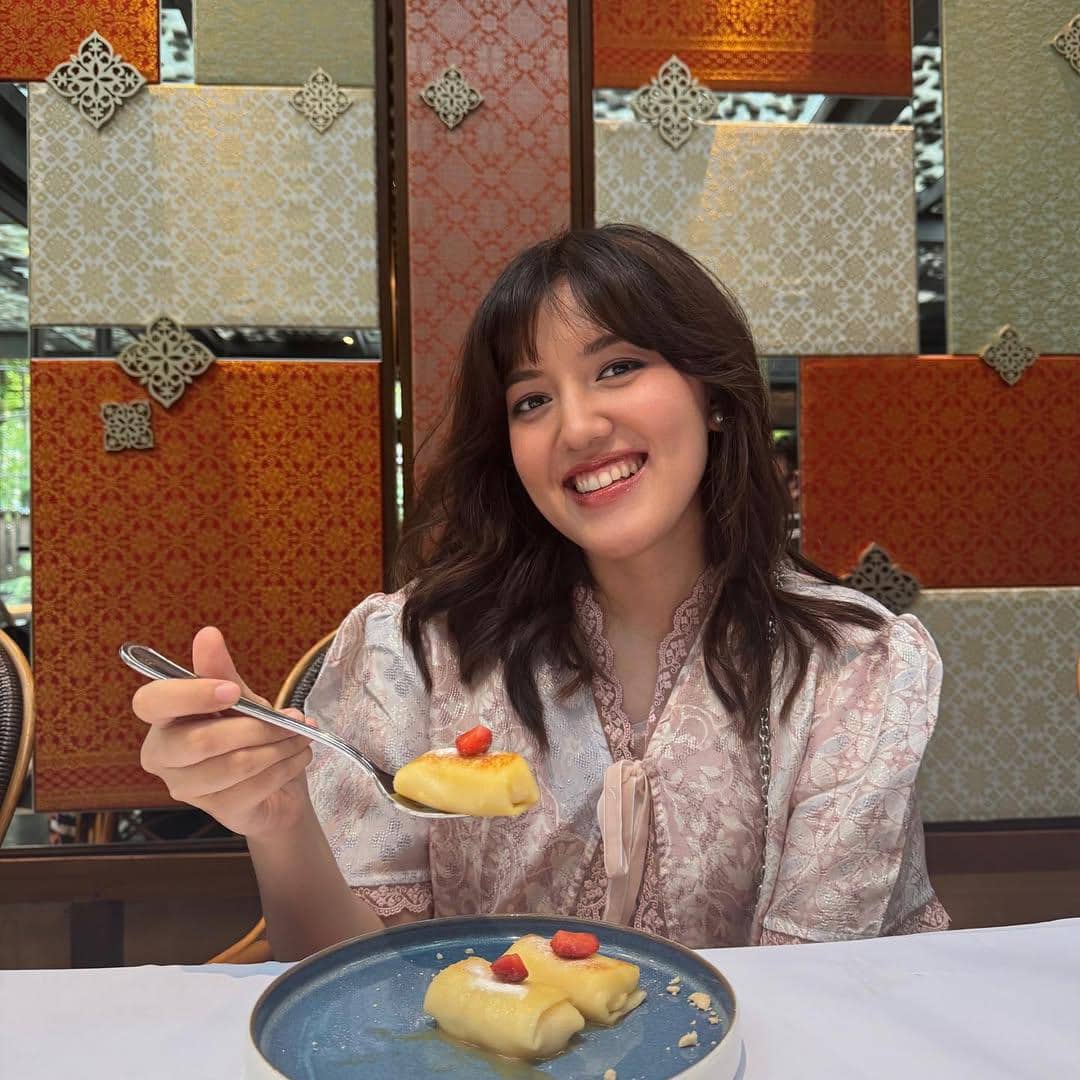 inspirasi makeup soft natural ala Ify Alyssa 