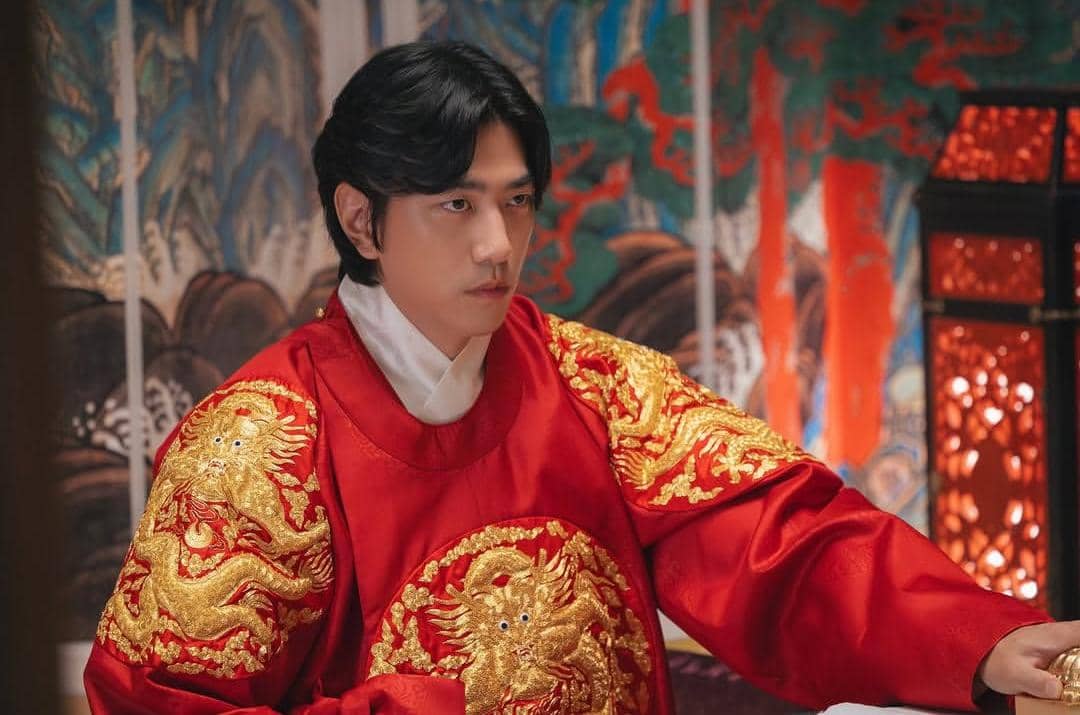 Misteri Kematian Raja Yi Hwan di Drakor Perfect Crown, Disabotase?