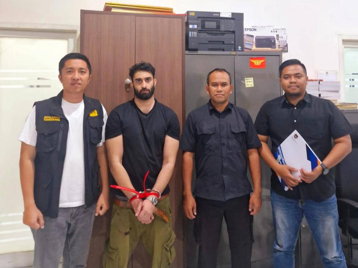 WN Inggris diamankan Imigrasi Tangerang usai ngamuk di Petshop