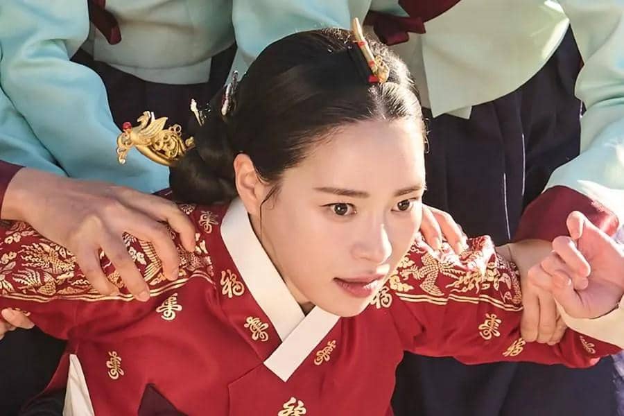 7 Still Cuts Lim Ji Yeon di My Royal Nemesis, Bakal Jadi Antagonis?