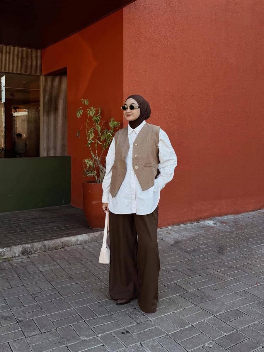 OOTD Nuansa Cokelat ala Alifia Diannisa