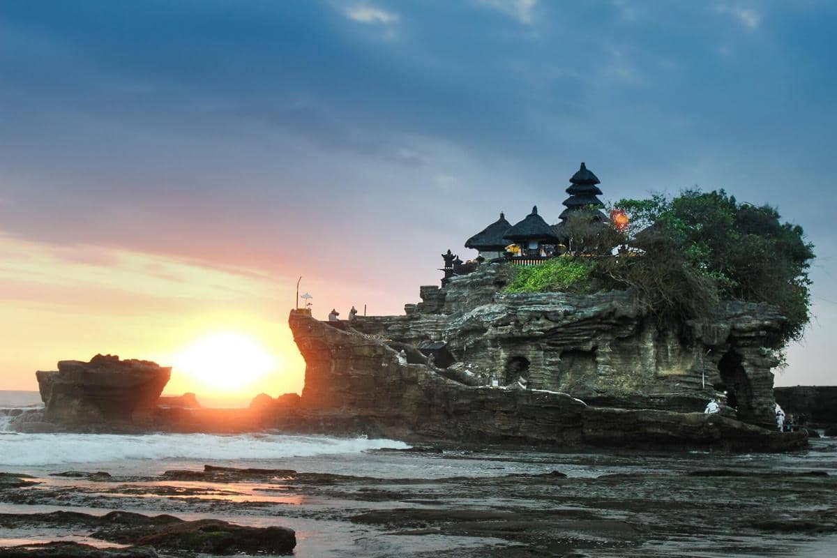ilustrasi Bali, Indonesia