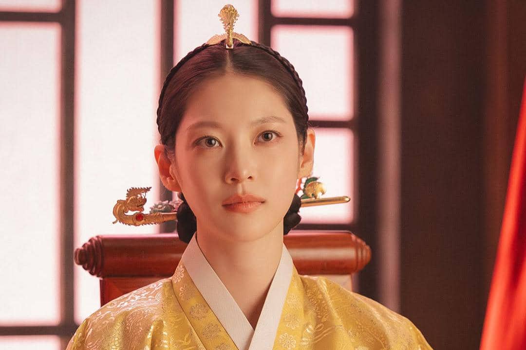 still cut drama Perfect Crown 