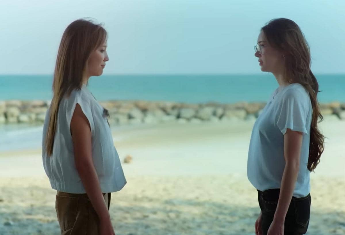 cuplikan drama Enemies with Benefits