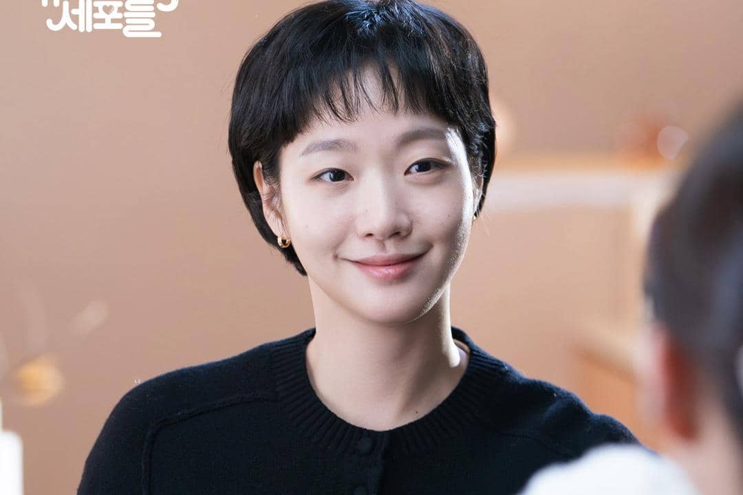 Kim Yu Mi (Kim Go Eun) dalam drakor Yumi's Cells 3 