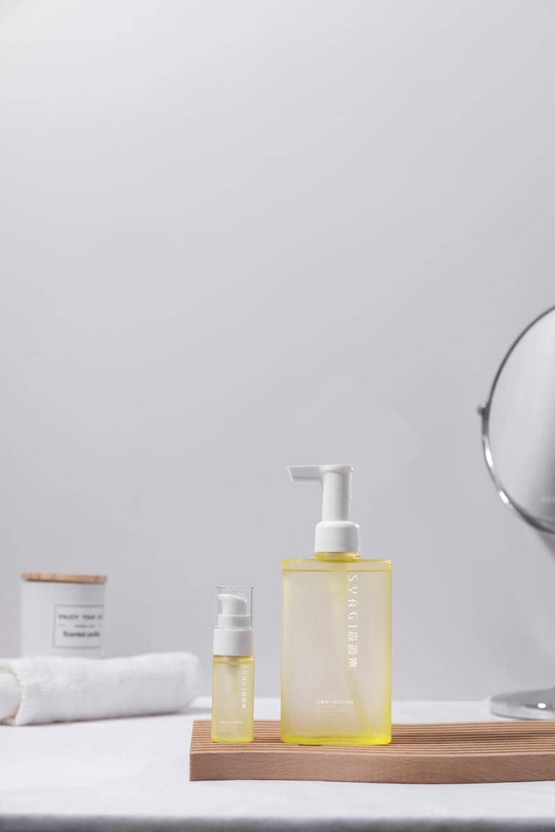 ilustrasi produk cleansing oil (pexels.com/mearlywan)