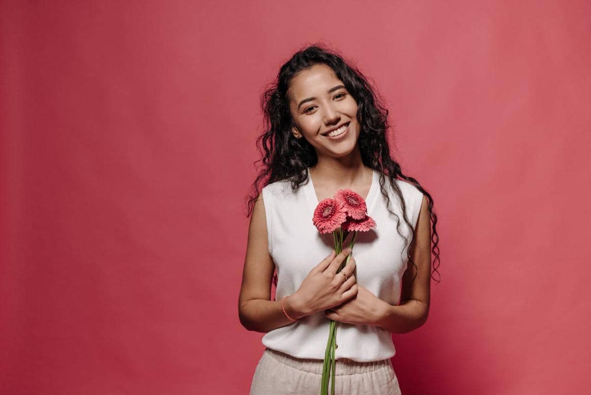 50 Caption Hari Kartini untuk Perempuan yang Belajar Mencintai Diri Sendiri