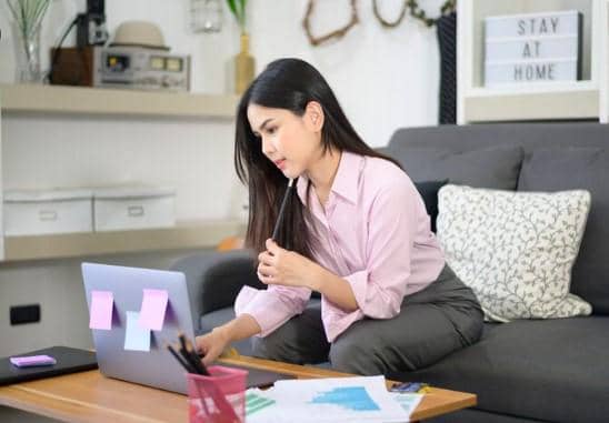 ilustrasi belanja online 