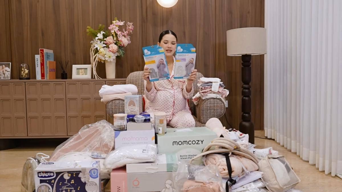 Detail perlengkapan bayi Alyssa Daguise