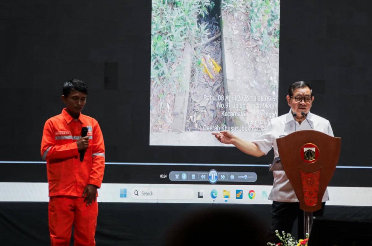Gubernur DKI Jakarta, Pramono Anung gelar town hall meeting di Teater Besar, Taman Ismail Marzuki (TIM), Jakarta Pusat, pada Rabu (15/4). 
