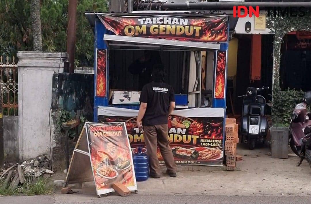 Pedagang Sate di Palembang Rela Untung Berkurang saat Biaya Produksi Naik