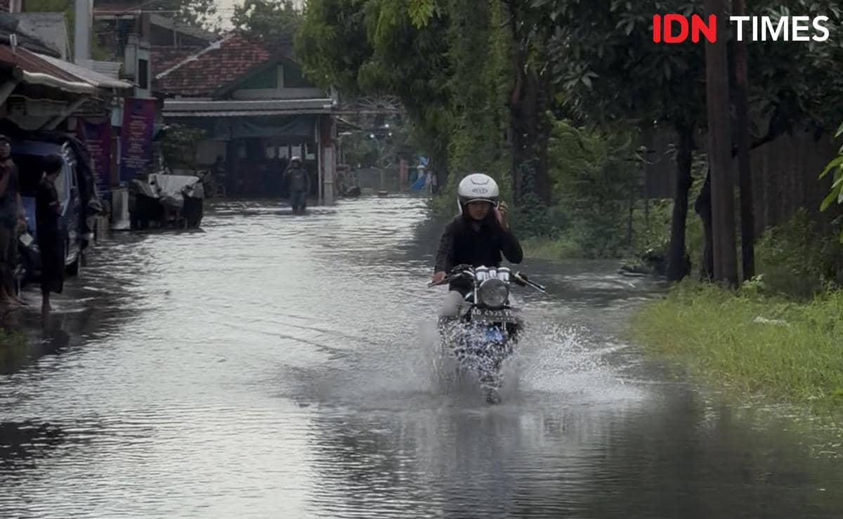 Banjir Kepung Solo dan Sukoharjo, Warga Dievakuasi Dini Hari