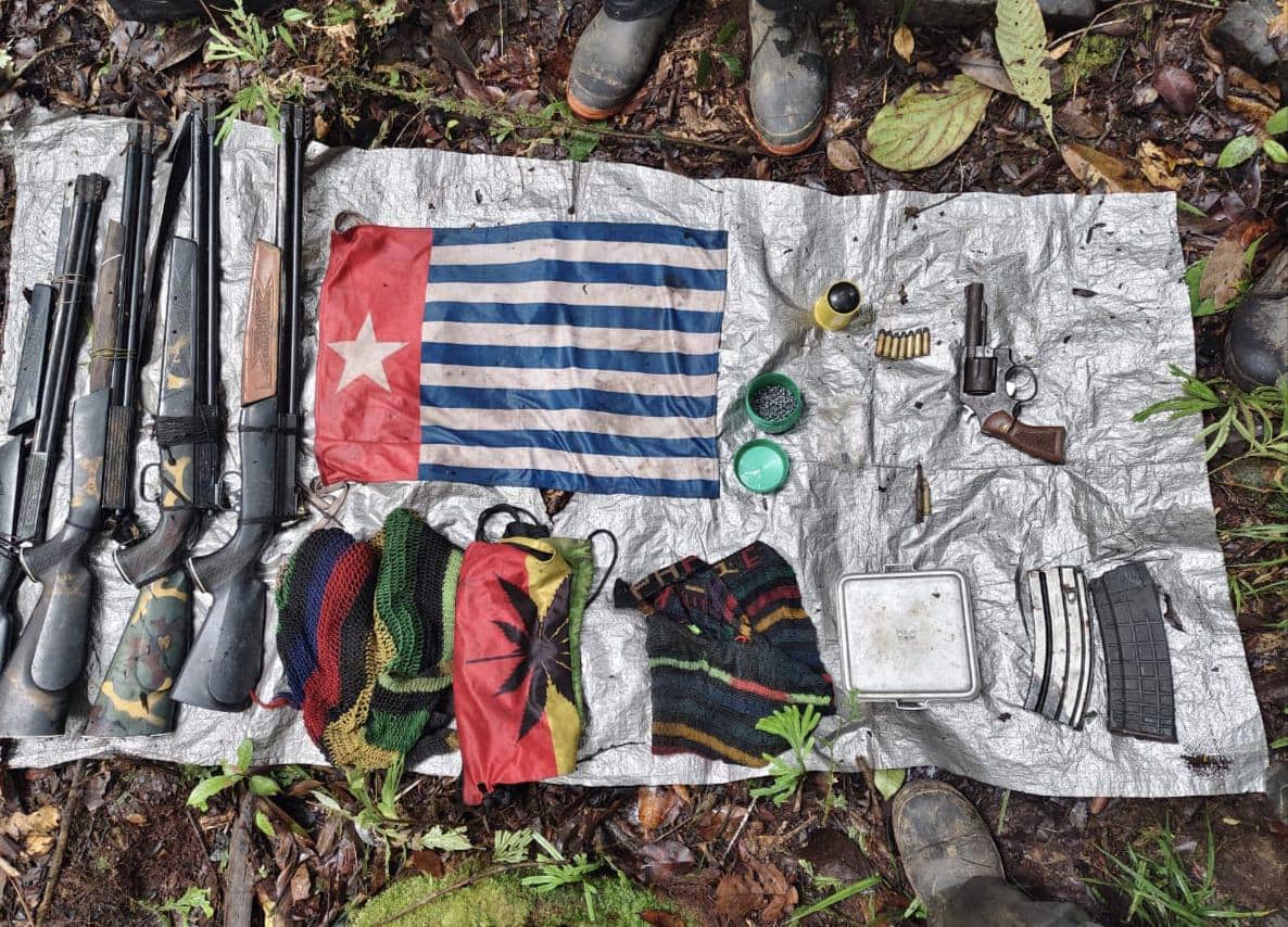 Gerebek Markas OPM di Nduga, TNI Sita Pistol Revolver
