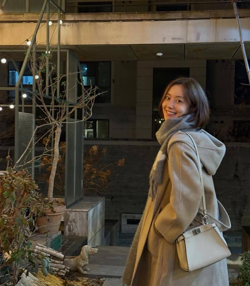 potret Moon Chae Won 