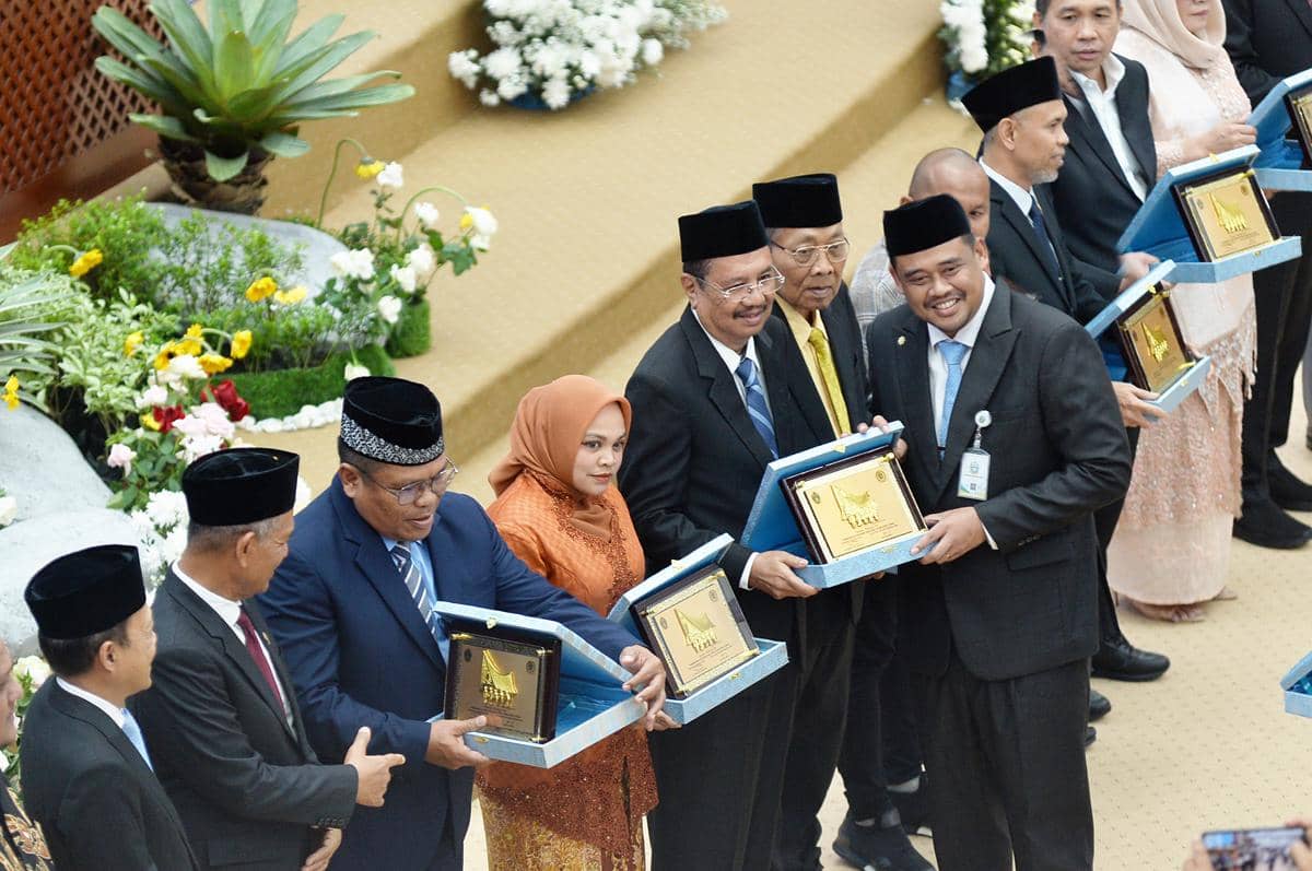 HUT ke-78 Sumut, Sejumlah Klaim Bobby dari Kemiskinan Hingga Pengganggu