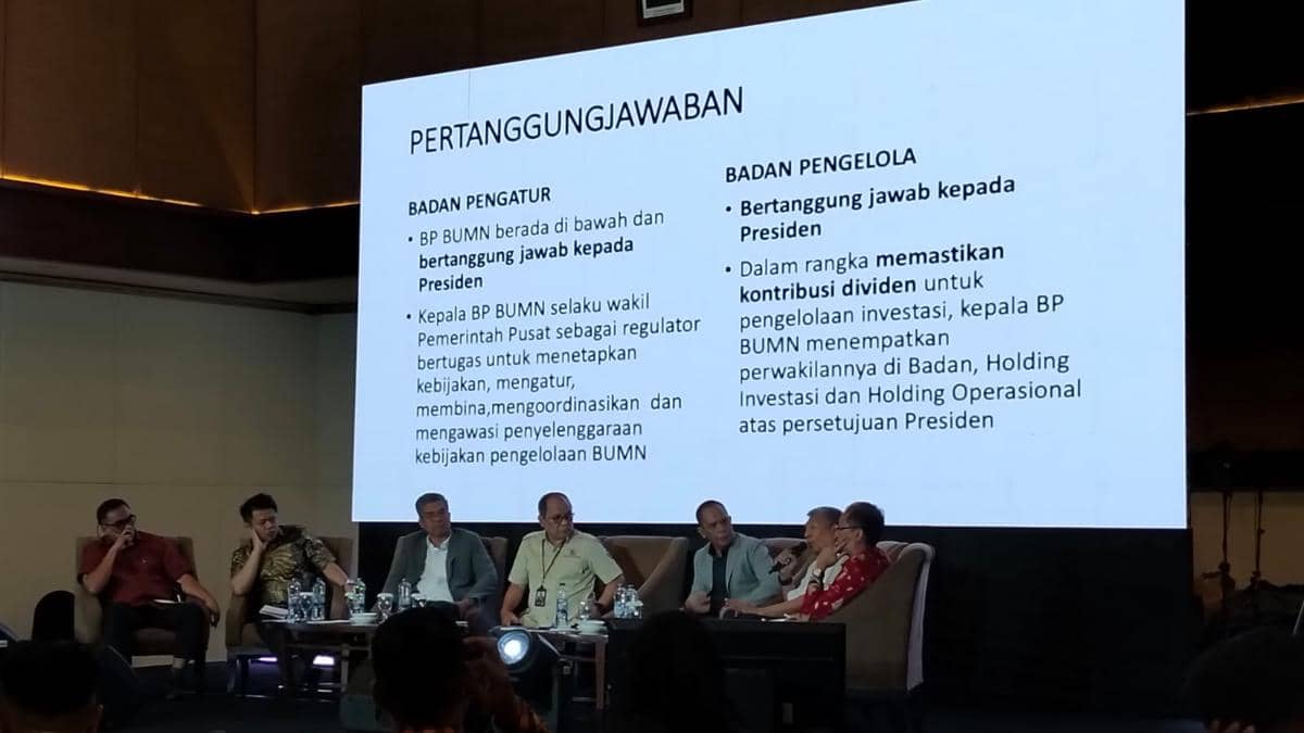 Debat publik bertajuk ‘Pro Kontra Model Pengelolaan BUMN pada Era Ekonomi Baru’ yang digelar Nagara Institut di Hotel Claro, Makassar, Rabu (15/4/2026). (Dok. IDN Times/Istimewa)