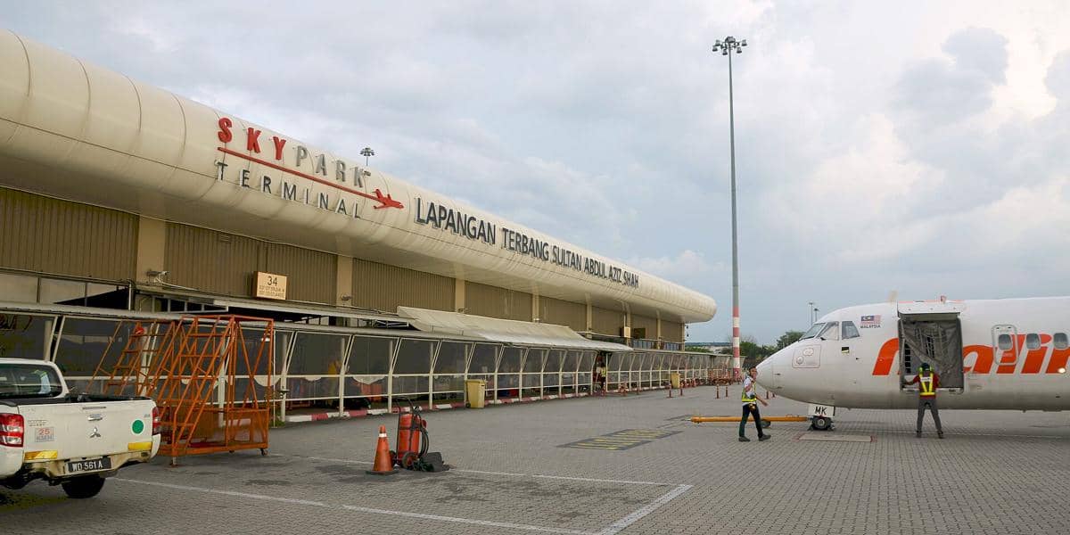 potret Sultan Abdul Aziz Shah Airport