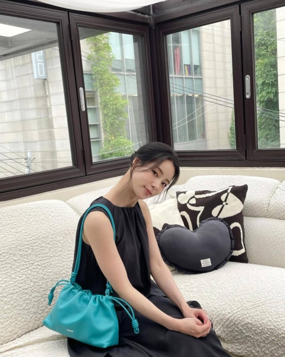 Lim Ji Yeon (instagram.com/ limjjy2)