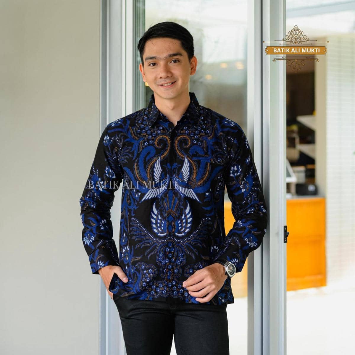 Batik Prabujaya Gurdo Biru Kemeja Batik Pria