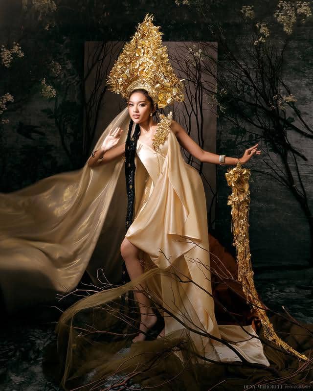 Potret Najwa Putri Cahyani, Puteri Indonesia Sumatra Barat 1.