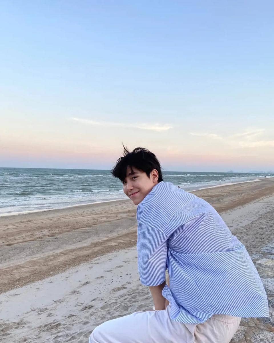 Gaya ala Junior Panachai