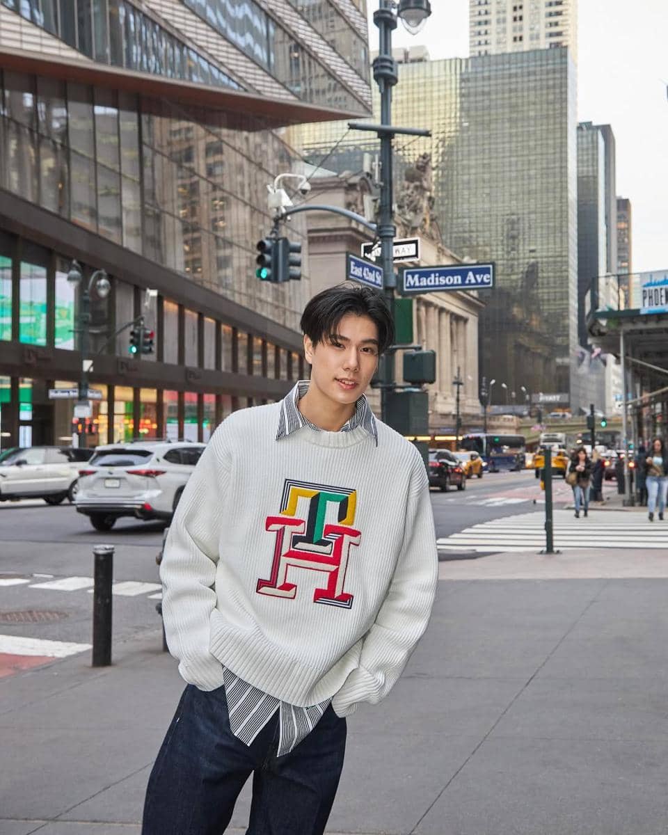 OOTD Traveling Stylish ala Phuwin Tangsakyuen