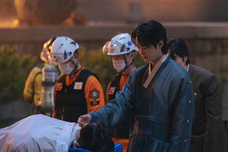 still cut drama Korea Perfect Crown