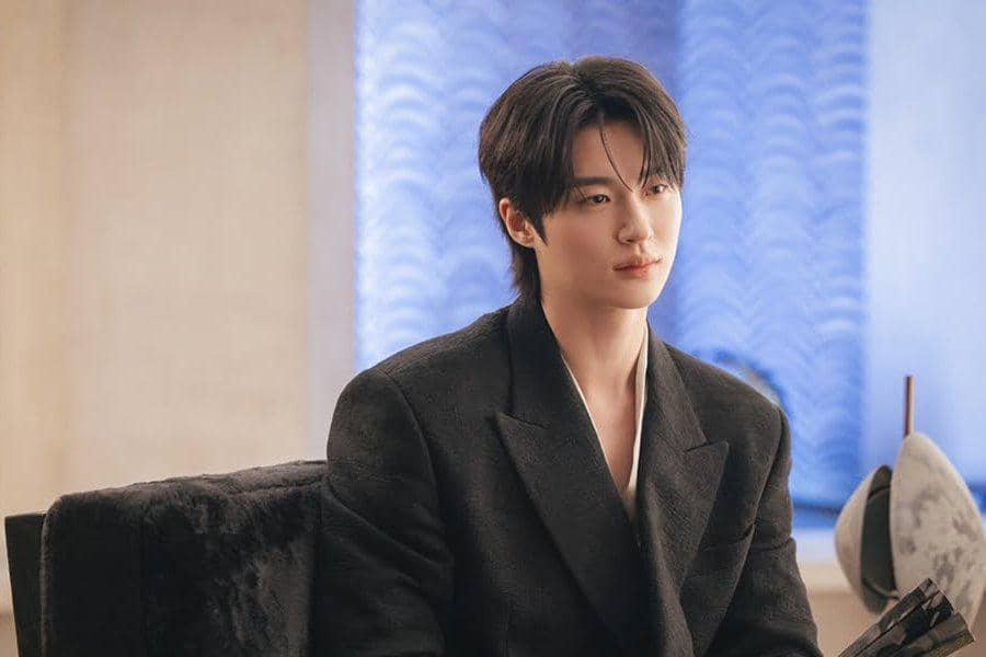 still cut drama Korea Perfect Crown