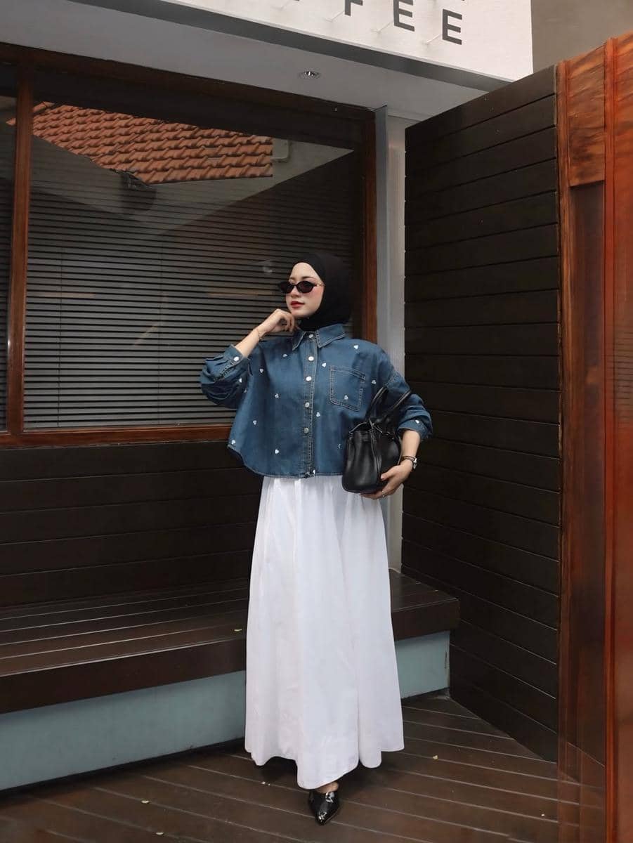 OOTD ke Kafe ala Rossidatul Umami