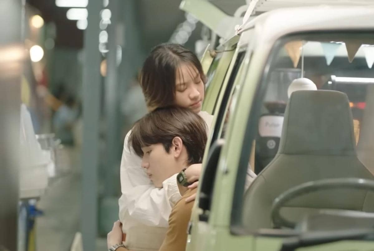 cuplikan drama Chasing Love, Chasing Cash