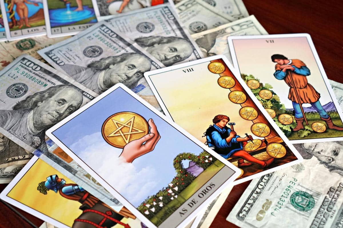 5 Peluang Bisnis Tarot, Tak Sekadar Prediksi yang Hasilkan Cuan