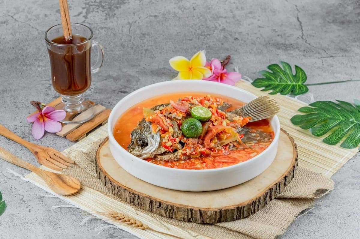 Resep Pecak Gurami Khas Betawi, Menu Favorit Keluarga yang Bikin Boros Nasi