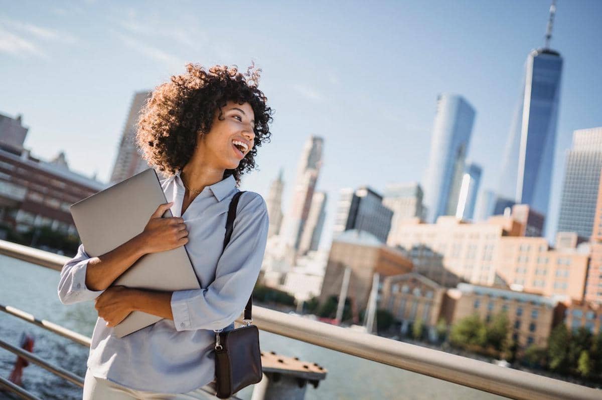 Ilustrasi perempuan karier