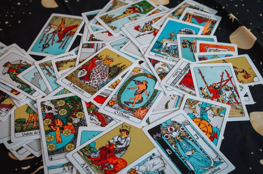 ilustrasi deck tarot