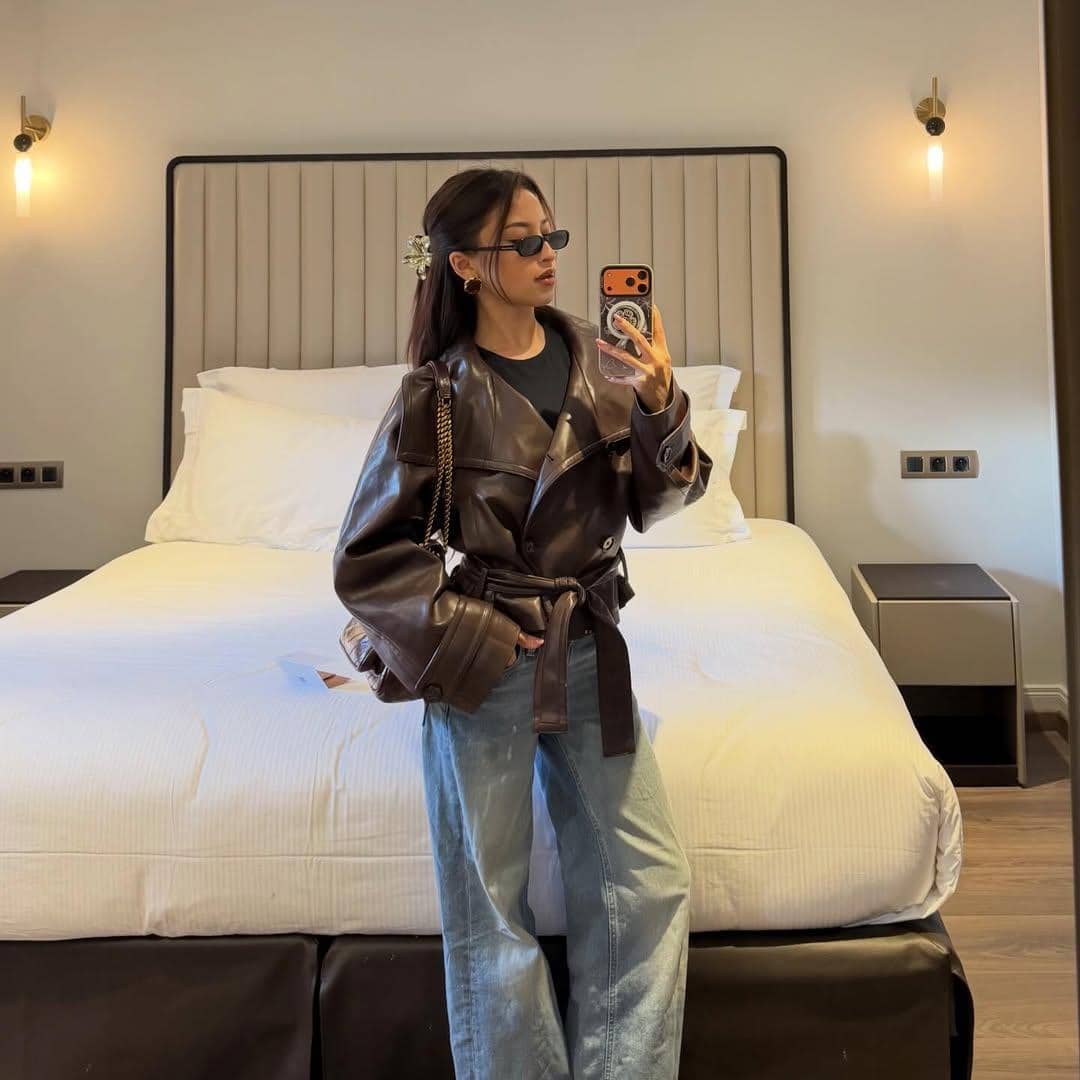 Jennifer Coppen jalan-jalan di Paris bersama Justin Hubner