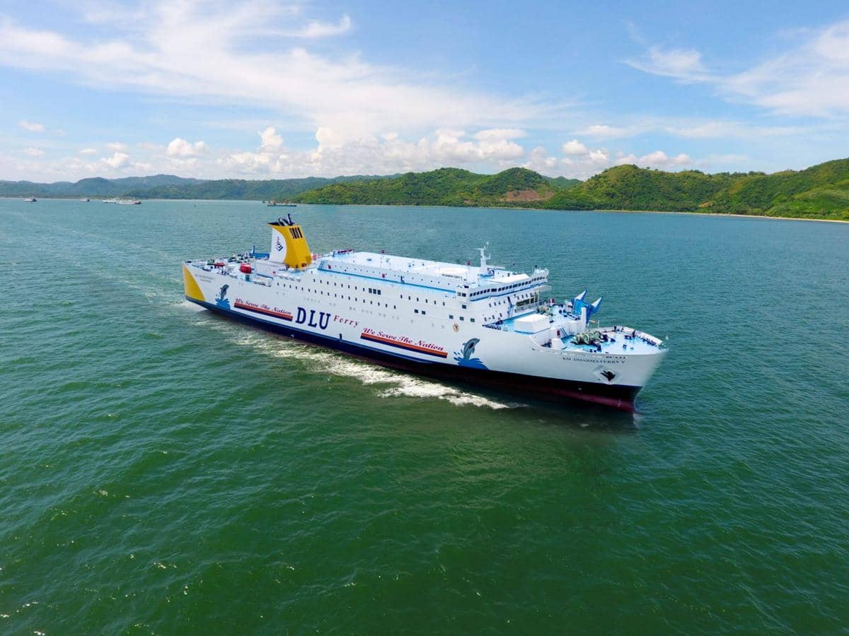 Potret KM Dharma Ferry V 