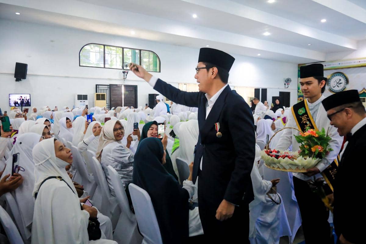 Calon Haji Termuda dari Embarkasi Medan Usia 15 Tahun, Tertua 89 Tahun