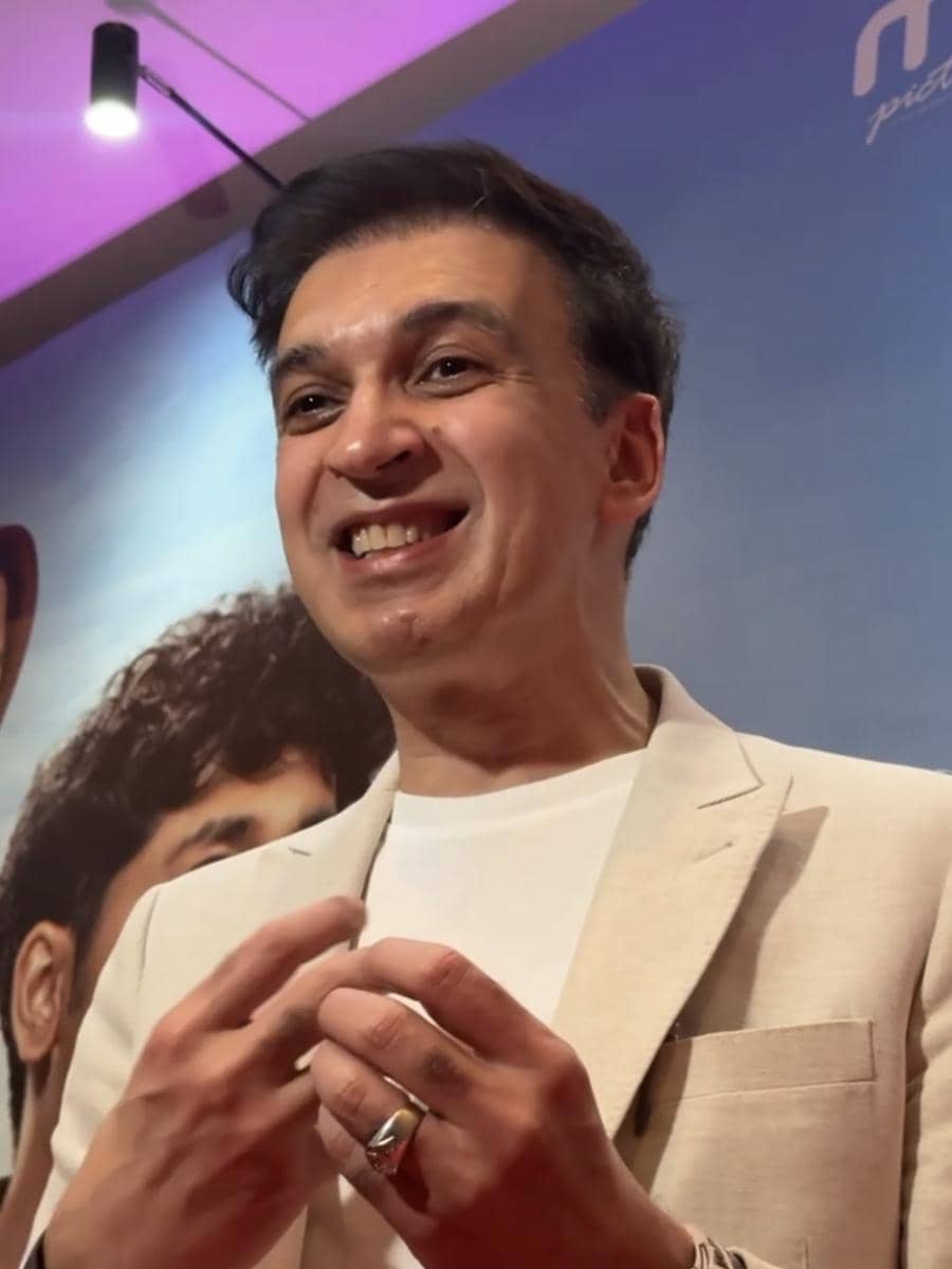 Manoj Punjabi dalam konferensi pers Kupilih Jalur Langit pada Rabu (15/4/2026)