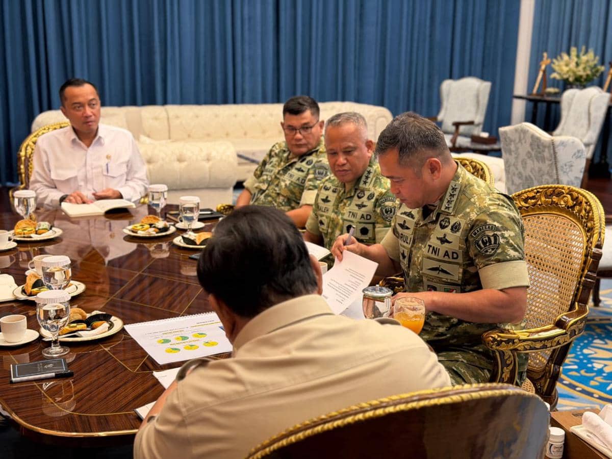 KSAD Temui Prabowo, Lapor Progres Pembangunan 300 Jembatan dan Sekolah