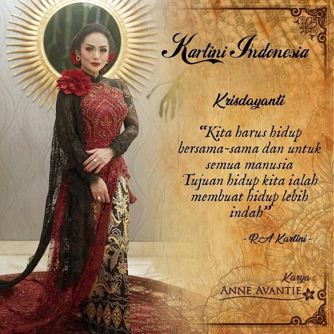 Gaya Kris Dayanti di Hari Kartini Tahun ke Tahun