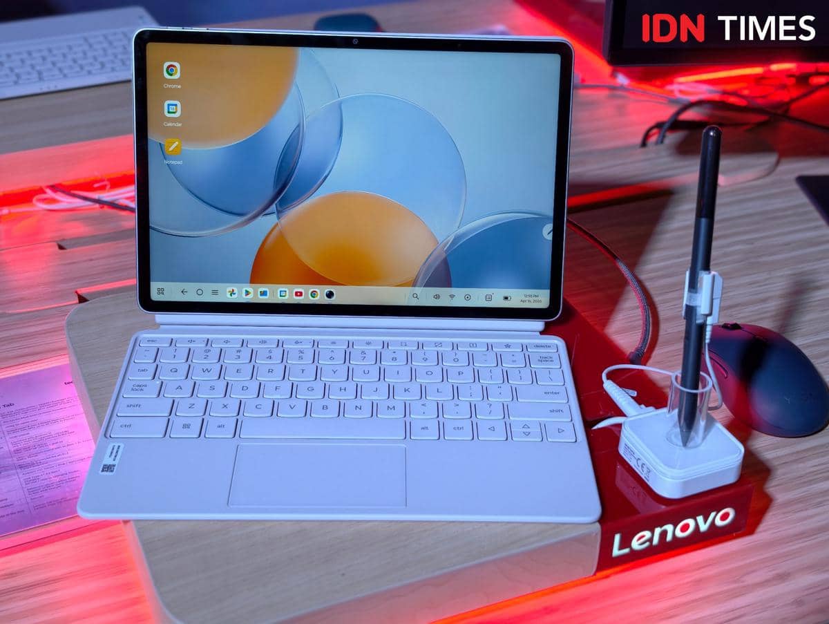 Lenovo Yoga Tab Resmi Hadir, Tablet AI Tipis untuk Kreator